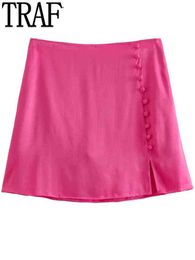 TRAF 2022 Rosy Satin Skirt Women High Waist Short Skirts Woman Summer Button Skorts Fashion Streetwear Y2k Green Mini Skirt T220819