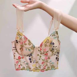 French Spring Floral Embroidery Lingerie Top Romantic Thin Cup with Pad Bralette Women Sexy Push Up Underwear Cute Lace Bra 220519