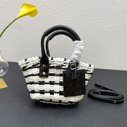 Superior quality Stripe Bucket Tote bags Weave vegetable basket bags vacation beach straw bag women's shoulder Hollow Out Crochet Holiday handbags letter ba
