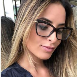 Sunglasses Fashion Brand Designer Women Crystal Reading Glasses High Quality Metal Legs Prescription Eyeglasses With Diopter 50 To 400Sungla