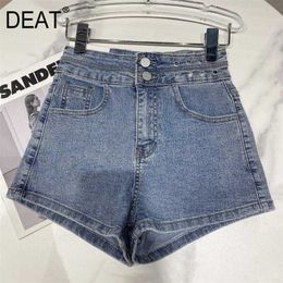 DEAT Spring Arrivals Solid Colour High Waist Metal Temperament Wash Fashion Women Three Point Denim Shorts MZ806 210709