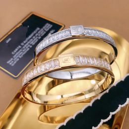 Alto pulido fino amplio grande 19 cm 18k oro rosa plata brazalete de diamante femme niños letra negro titanio acero brazaletes vintage amor pulseras para mujeres hombres al por mayor