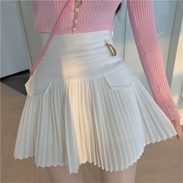 White Pleated Skirt High Waist Mini Skirt Metal Letter D Design A-Line Clubwear Korean Sexy Streetwear Show Solid Casual 220322