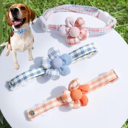 Dog Collars & Leashes Cute Flower Adjustable Collar For Cat Fabric Plaid Necklace Pet Safety Buckle Female Small SuppliesDog