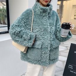 Ptslan Genuine Wool Soft Winter Button Stand Collar Jackets Real Shearing Sheep fur Coats Winter Patch PocketP5859 201103