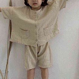 Boy Fashion Single Breasted Solid T-shirt + Girl Cotton Linen Loose Shorts Set Children Summer Retro Suit Kid New Arrival Tees G220509