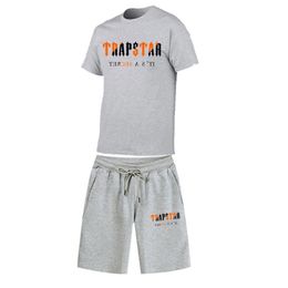 Casual Male Sports Set TRAPSTAR Printed Short Sleeve Tracksuit Men's Brand 2 Pcs Cotton T-Shirt Short Pants Set 220609