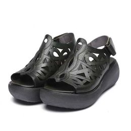 D015 Flippers Sapatos de verão Sandálias internas deslizam Slip Soft Non Slip Banheiro Plataforma Home Slippers