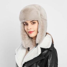 Berets Warm Cashmere Winter Hats Outdoor Lei Feng Hat Adult Lady Cap Ear Bomber Fur Necessary Drop