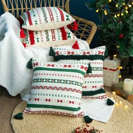 Pillow Covers Merry Christmas Decorative Couch Pillow Cases Cotton Square Cushion Pillow Covers with Tassel for Sofa Couch Bed 201009
