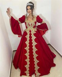 Vintage Red Long Sleeve Kaftan Evening Dresses For Dubai Women V Neck Sweep Train Plus Size Formal Prom Party Gowns