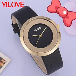 Luxury Gold White Black Leather Men Watch Round Stainless Steel Case Top Quartz Movement Clock Outdoor Sports Men's Birthday Gift Wristwatch