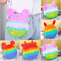 2022 Novas mochilas Caso de Silicone Lápis Empurre-se Moeda Bolsa Bonito Simple Dimple Calçada Estacionário Unicórnio Saco Sensory Bolsa Pop Fidget Brinquedos