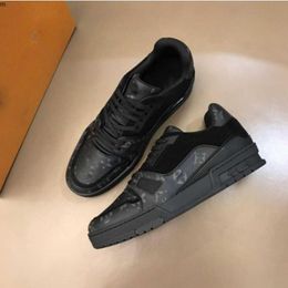 High-quality Men hot-selling fashion catwalk casual shoes soft leather sneakers thick-soled flat-soled comfortable shoes EUR38-45 mkjkx0004