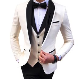 Beyaz yarık erkek takım elbise 3 adet siyah şal yaka gündelik damat smokin düğün sağdı için takım elbise erkekler (blazer+yelek+pantolon) 220504