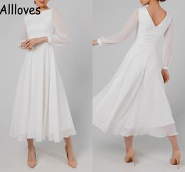 Simple Chiffon Casual Wedding Dress With Long Sleeves Jewel Neck Backless Beach Garden Bridal Gowns A Line Tea Length Short Brides Reception Dress Midi Robes CL0626