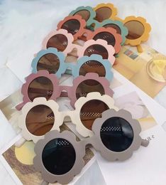 Children Sunglasses Flower Shape Round Frame Sunglass UV400 Eyewear for Boy girl Lovely Baby Outdoor Sun Glasses
