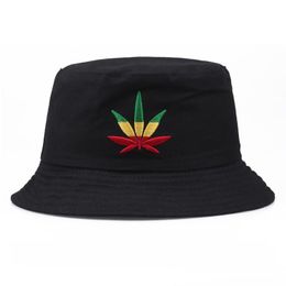 Berets Men Women Bucket Hat Hip Hop Fisherman Panama Hats Embroidery Cotton Outdoor Summer Casual Swag Bob Visor Cap