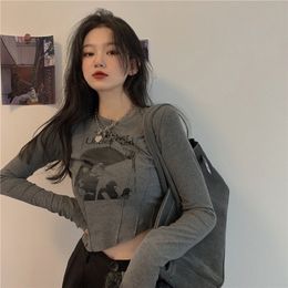 -Koreanische Mode Kleidung Casual Slim T-Shirt für Frauen O Neck Langarm Sexy Crop Top Grunge Buchstaben Drucken Weibchen 220326