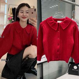 autumn and winter red doll neck Lapel Lantern Sleeve Knitted Top short sweater women