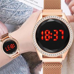 Wristwatches LED Magnetic Alloy Electronic Female Watch Relogio Feminino Diamond Fashion Women Luxury Ladies Clock Saati