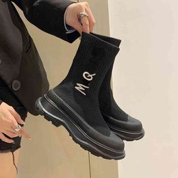 Ins fashionable socks shoes women's 2022 autumn new thick bottom knitted elastic sports style dark fashion Martin boots