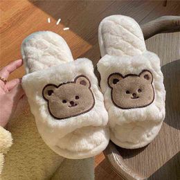 Nxy Slippers Women Cartoon Bear House Cute Animal Female Slipper Fashion Fluffy Winter Slides Funny Warm Shoes Home Indoor Sandals 220804
