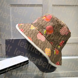 Wide Brim Sun Hat Classic Apple Print Bucket Hat Fashion Letter Fisherman Hats Travel Holiday Visor Caps