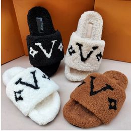 2022 Designer Women ladys girls Furry Slide Slipper spring and autumn wool white logo embroidery Fashion Comfortable Top Quality Barefoot wear flip flopes 35-42