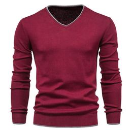 Men's Sweaters Cotton Pullover V-neck Men's Sweater Fashion Solid Colour High Quality Winter Slim Men Navy KnitwearMen's