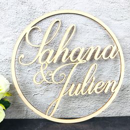 Personalized Wood Po PropsCustom Bride and Groom Name Wedding Decor Centerpieces Wreath Circle Signs Unique Party D220618