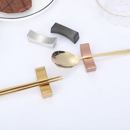 Stainless Steel Arch Bridge Chinese Chopstick spoon Rest Japanese And Korean Food Stick Rest Rack Reusable Spoons Kitchen Tableware 20220513 D3