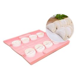 VIP Dumplings Maker Tool Mould Jiaozi Pierogi Make 8 at a Time Baking Moulds Pastry Kitchen Accessories Y200612250k