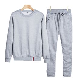 2020 Gyms Spring Autumn Sweatshirt Pants Casual Men s Track Suit Sportswear Fitness Men Clothing Sweat Suits 2 Piece Set LJ201125