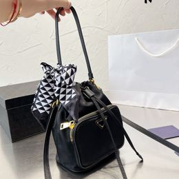 Bucket Bag String Nylon CrossBody Luxury Designer Brand Fashion Shoulder Bags Handbags High Quality Women Letter Purse Phone bag Wallet Totes Zig Zag