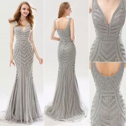 Vintage Sleeveless Evening Dresses Silver Arabic Dubai Formal Mermaid Gowns Sheer Beaded Pageant Long Celebrity Gowns Prom Dress
