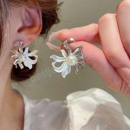 925 Silver Jewelry White Coating Flower Stud Earrings Personality Trend Pearl Drop Earrings For Women Gifts