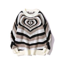 Korean Fashion Heart Jacquard Striped Men Grey Jumper Knitted Sweater Hip Hop Oversize Women Pullover Casual Knitwear Pull Homme T220730