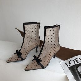Fashion Women Ankle Boots Pointed Toe Short Botas Pointed Toe Bow Design Thin Low Heels Back Zipper Fashion Boots Air Mesh Boots 201106