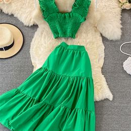 Summer Women Green/Yellow/White Two Piece Set Vintage Square Collar Sleeveless Short Tops + High Waist Midi Skirt Beach Suit 220509