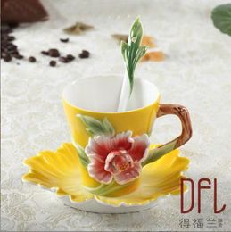 150ml Coffeware Sets Rose Shape Flower Enamel Ceramic Coffee Tea Cup and Saucer Spoon High-grade Porcelain Cup Creative Valentine Gift Design