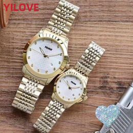 Top Luxury Big Diamonds Women Men Watch 38mm 28mm Famous Classic Designer Clock Quartz Imported Movement Fashion Business Stainless Steel Strap Wristwatches