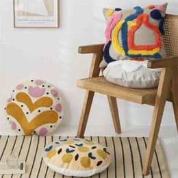 Handmade Embroidery Flower Cushion Cover Round Home Decor Pillow Cover 45x45cm Geometric Sofa PillowCase Pillow Sham 210401