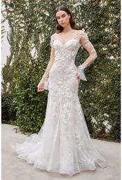 Bohemian Floral Lace Trumpet Wedding Dress Long Sleeve Mermaid Bridal Gowns Deep U Back V-Neck Sexy Country Boho Wedding Dresses