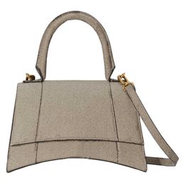 color matched saddlebolsas