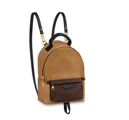 2022 Designers Luxury Women Mini Backpack Handbags Luxurys Shoulder Bags Designers Travel Messenger Bag