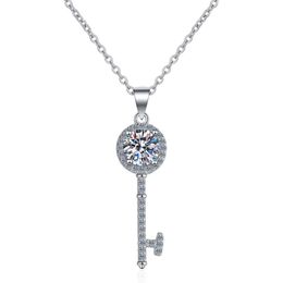 Chains Passed Diamond Test Moissanite 925 Sterling Silver Key Simple Clavicle Chain Pendant Necklace Women Fashion Cute Jewellery 0.5-1ctChain