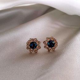 Stud Korea Selling Fashion Jewelry Simple Blue Crystal Earrings Elegant Women Flower Prom Party EarringsStud
