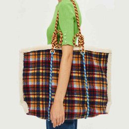 Bag New Fashionable Small Fashionable Designers Lamb Fur Check Large Capacity Single Shoulder Bag Tot Bag 220609
