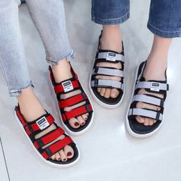 New Summer Shoes Dual-use Sandals Beach Slippers Couples Casual Fashion Slippers Women Wholesale